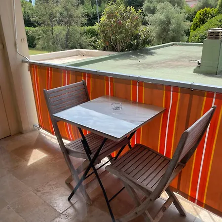 Juan Les Pins Apartment *